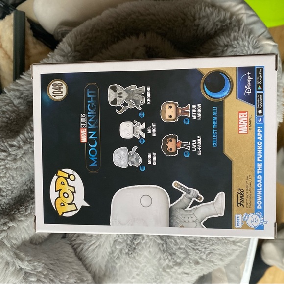 Funko pop! Mr.Knight (GITD) Walmart exclusive - Picture 2 of 6